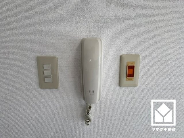 ファミール武庫川東の防犯設備