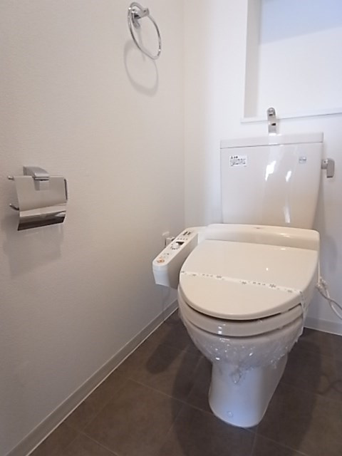 プレミスト神戸ハーバーレジデンスのトイレ