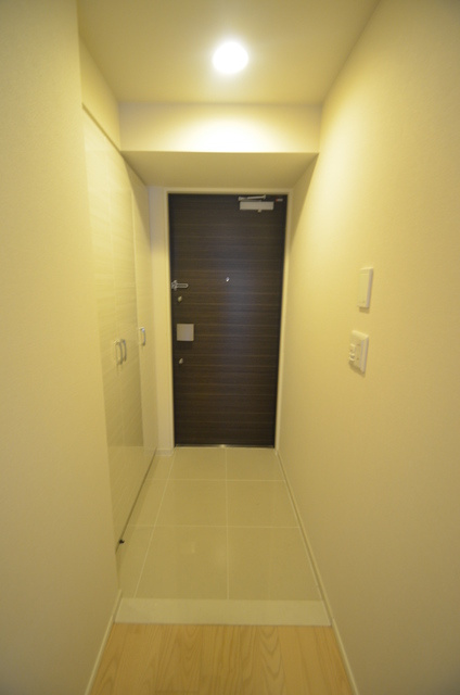 プレミスト神戸ハーバーレジデンスの玄関