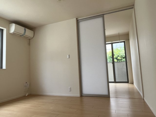 ウィステリア落合の居間・リビング