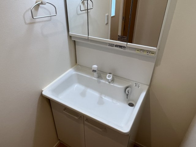 ウィステリア落合の洗面所