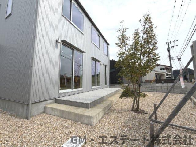 東諸県郡国富町大字木脇　中古住宅（未入居）（B号棟）の庭