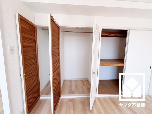 コボリクラスタ西宮北口の収納|綺麗に整備されており、帰宅時や来客時にも気持ちの良い空間です。