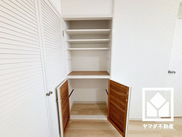 コボリクラスタ西宮北口の収納|様々な住まいのお悩みもご相談ください。お客様それぞれにあったマイホームご購入をお手伝いいたします。