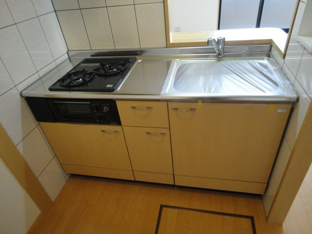 パストラル・ヴィラージュの収納|キッチン(床下収納)