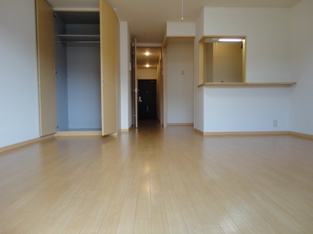 パストラル・ヴィラージュの居間・リビング|リビング(カウンターキッチン)