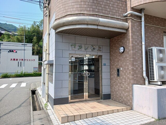 ヴァレ谷上のエントランス|清潔なエントランスです