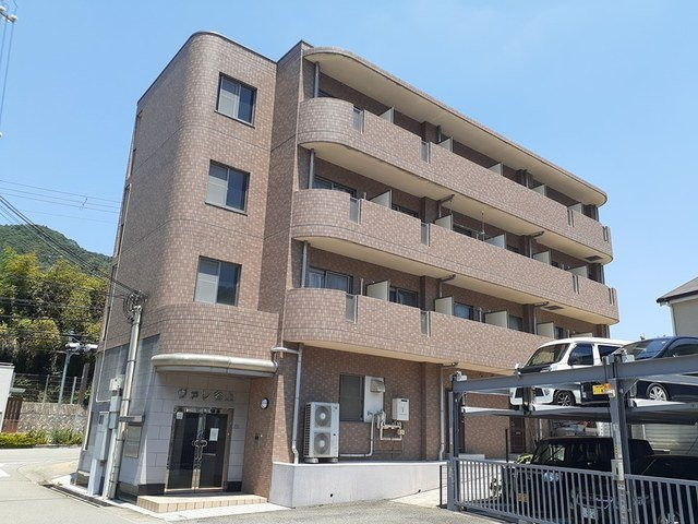 ヴァレ谷上の外観|建物外観を気になさる方へ、見た目の良い物件です