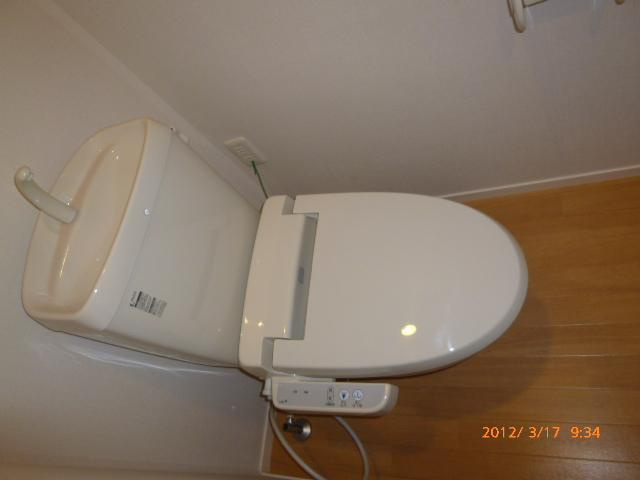 ドリーム藤原台　Aのトイレ|清潔感のあるトイレです