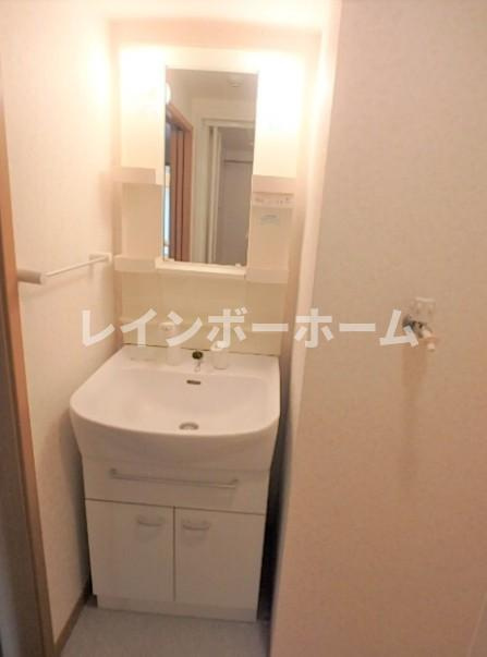 ＬＥＯ伍拾伍番館の洗面所