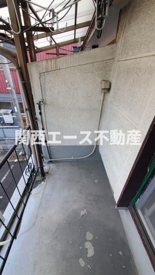 【バルコニー】 | 江瀬美町貸家
