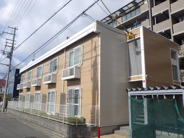 レオパレスエクレール甲子園口