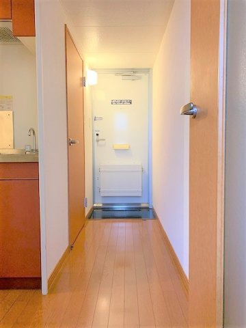 レオパレス甲東の玄関|毎日通る玄関はこちらです