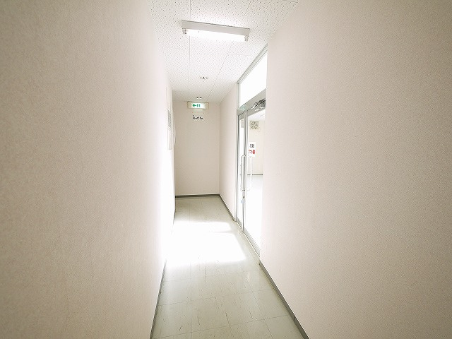 梅守第二ビルのロビー
