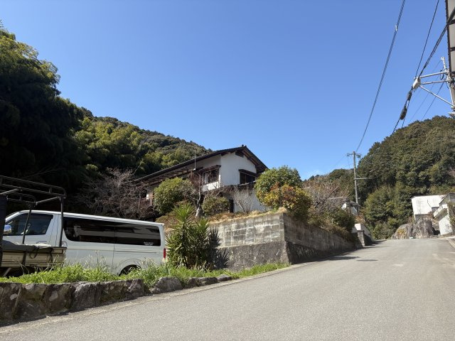 【前面道路含む現地写真】 | 〇* 庭とアトリエが育てる、四季と暮らす家 〇* 那珂川市別所