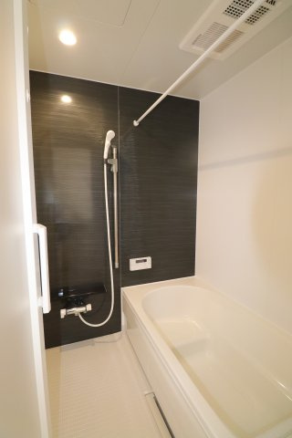 善導寺新築戸建の浴室