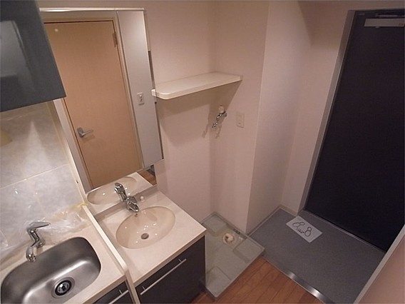 エステムコート神戸ハーバーランド前3コスタリティの洗面所