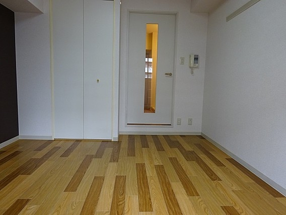 SANKO　セレブコートの居間・リビング