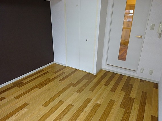 SANKO　セレブコートの居間・リビング