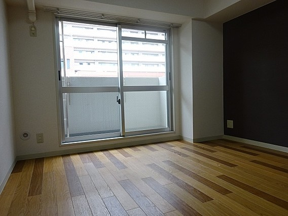 SANKO　セレブコートの居間・リビング