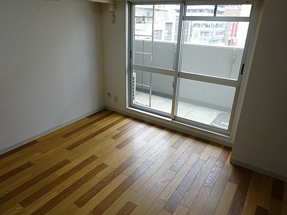 SANKO　セレブコートの居間・リビング