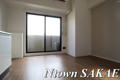 【居間・リビング】 | Lives Residence Sako | ゆったりとしたリビングです
