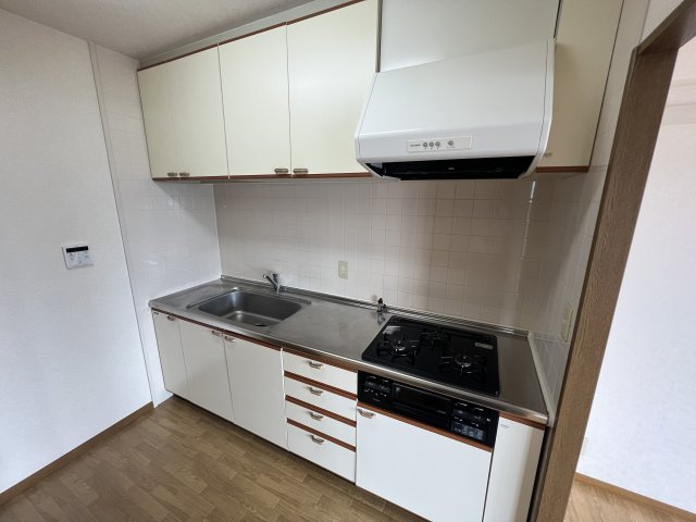 レジェンダリー小松のキッチン