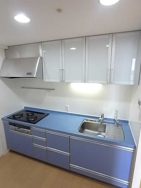 プレミスト神戸ハーバーレジデンスのキッチン