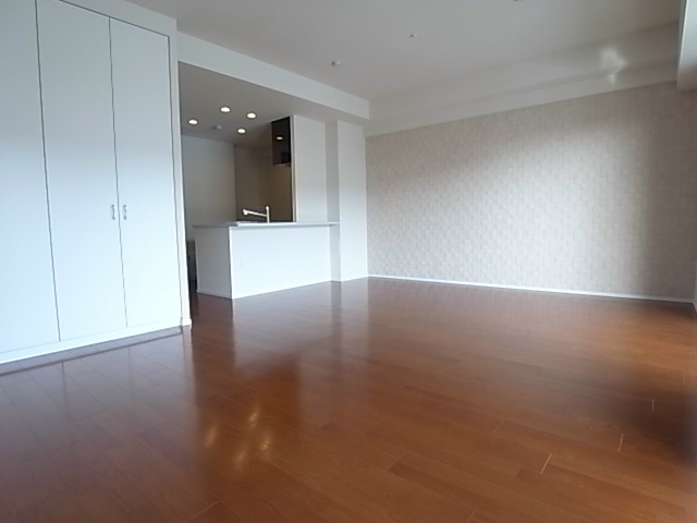 プレミスト神戸ハーバーレジデンスの居間・リビング