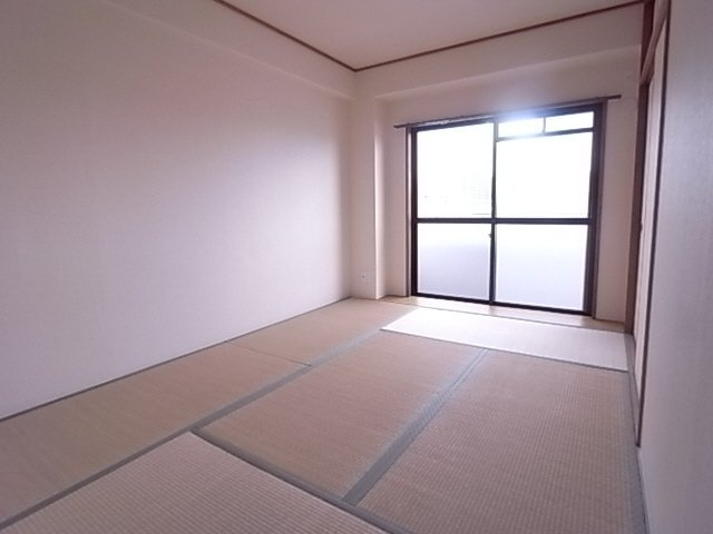 パレルミエール岡本の居間・リビング