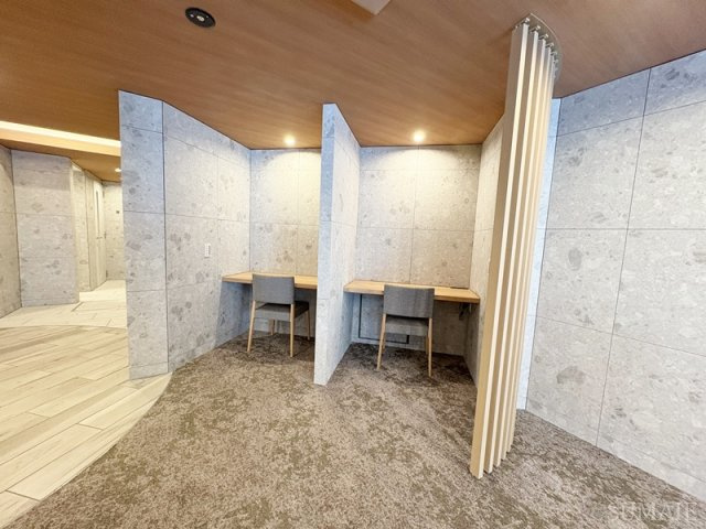 ルフォンプログレ赤羽マークスのエントランス|落ち着いたエントランスです