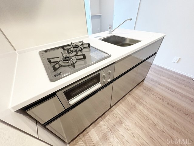 ルフォンプログレ赤羽マークスのキッチン|2口コンログリル付きキッチンです☆