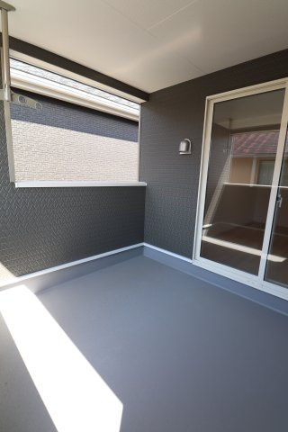 諏訪野町新築戸建のバルコニー