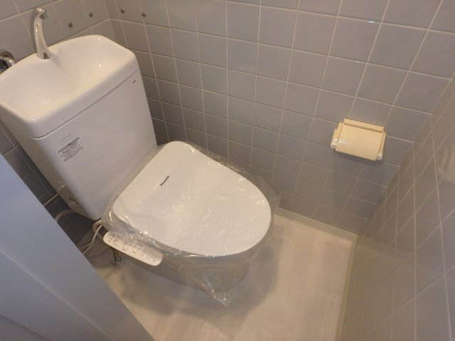 サニーライフ住吉のトイレ