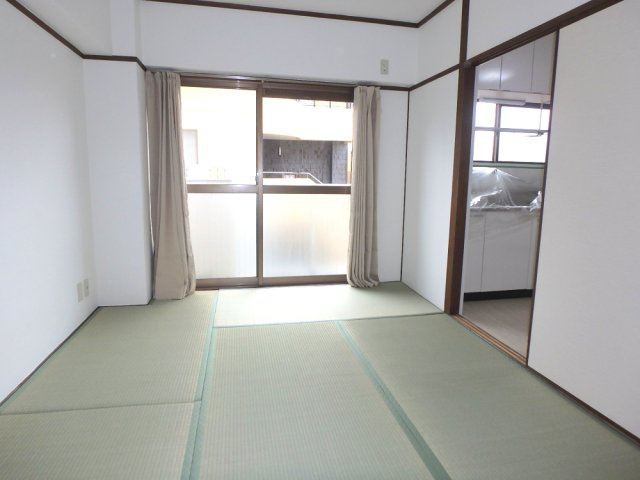 サニーライフ住吉の和室