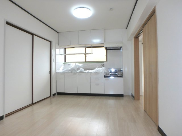 サニーライフ住吉の居間・リビング