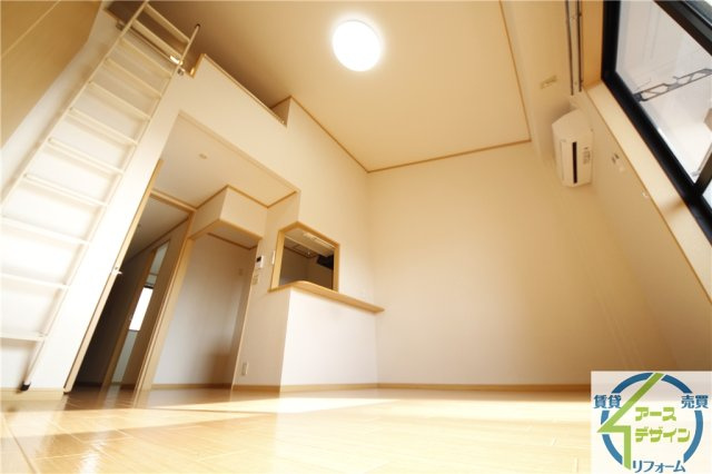 Emeraudeの居間・リビング|※類似部屋