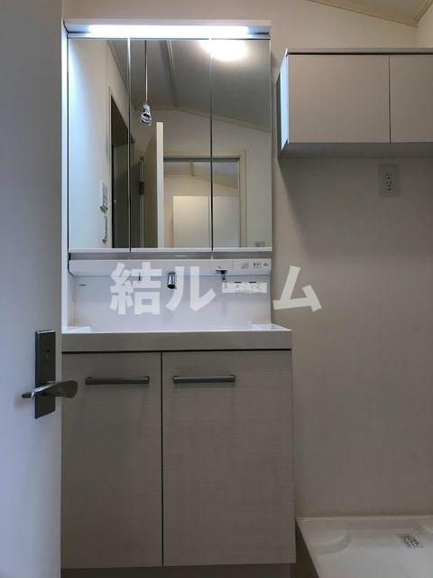 練馬区北町２丁目のアパートの独立洗面台