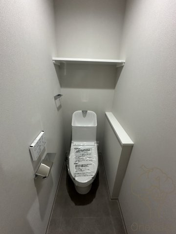 Alivis三国本町のトイレ