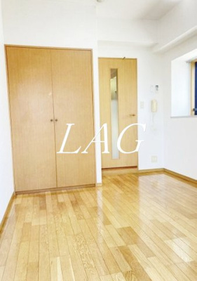 【居間・リビング】 | クレアシオン中野北 | 洋室のお部屋です。