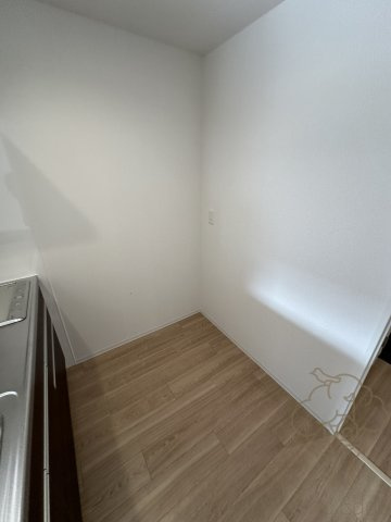 セレニテ新大阪アリエのキッチン