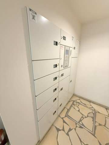 ライフピア柏メゾンラフィーネの設備|共用部・宅配ボックス