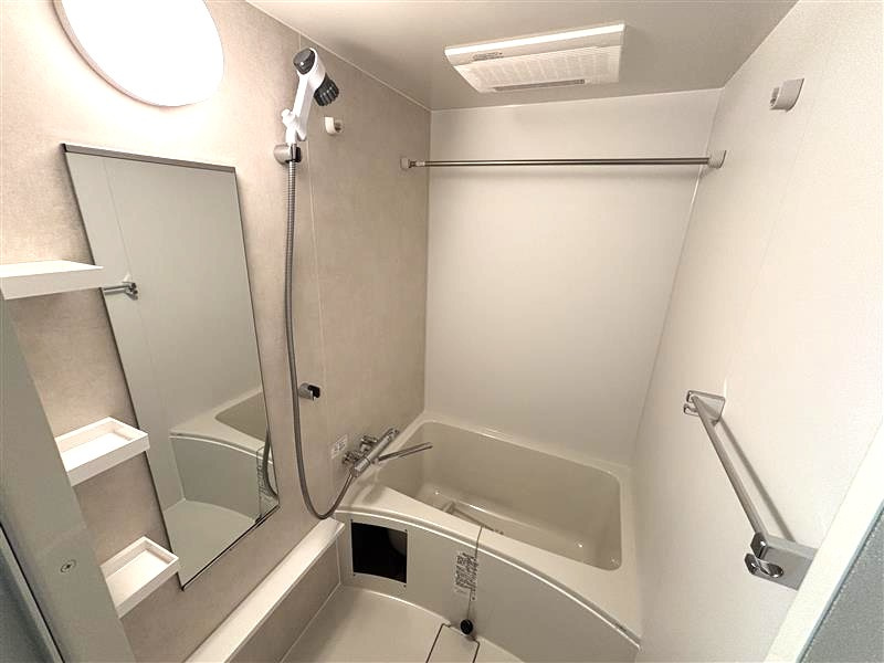 ドゥーエ新横浜の浴室|別部屋の参考写真となります