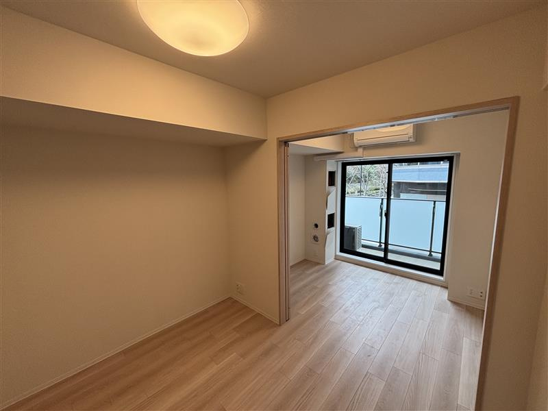 ドゥーエ新横浜の居間・リビング|別部屋の参考写真となります