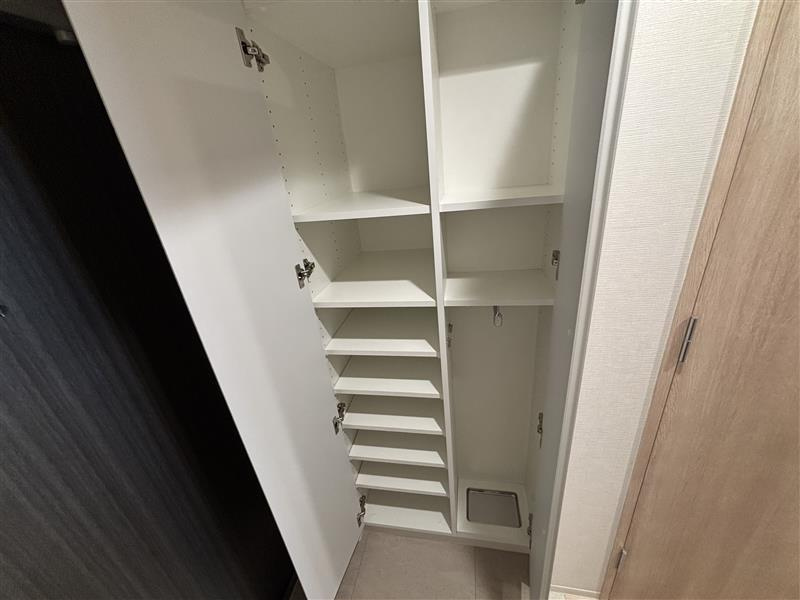 ドゥーエ新横浜の収納|別部屋の参考写真となります