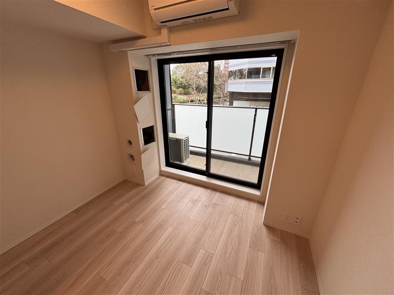 ドゥーエ新横浜の居間・リビング|別部屋の参考写真となります