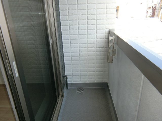 ｍｉｎａｍｉ　ｔｅｒｒａｃｅのバルコニー