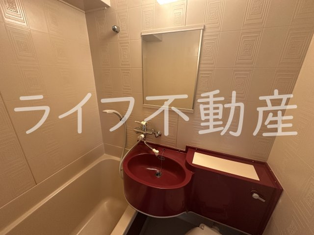 ロータリーマンション永和の洗面所|忙しい朝には欠かせない洗面所です