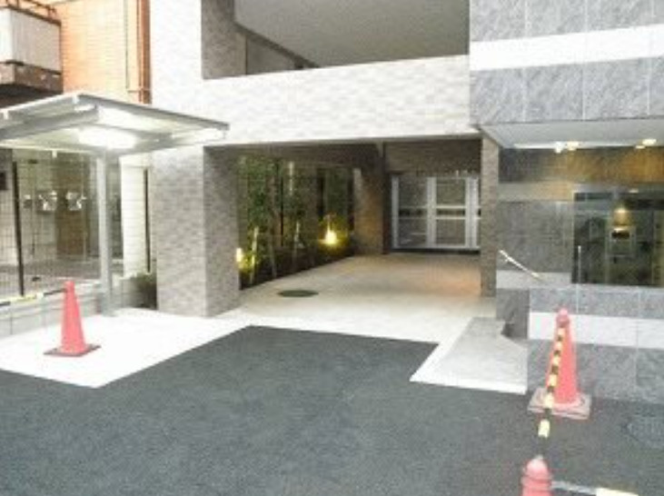 フュージョナル両国DUEのエントランス