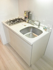 フュージョナル両国DUEのキッチン